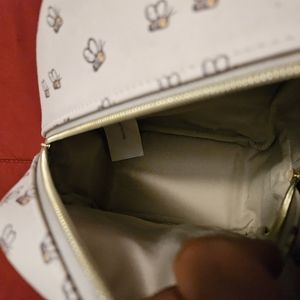 Loungefly Winnie the Pooh Mini Backpack